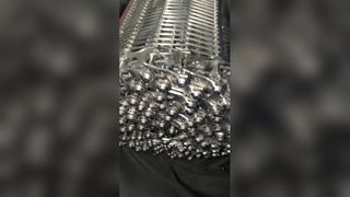 Гибкая металлическая спиральная машина из нержавеющей стали, сетчатый туннель для охлаждения хлеба, круговой охлаждающий конвейер